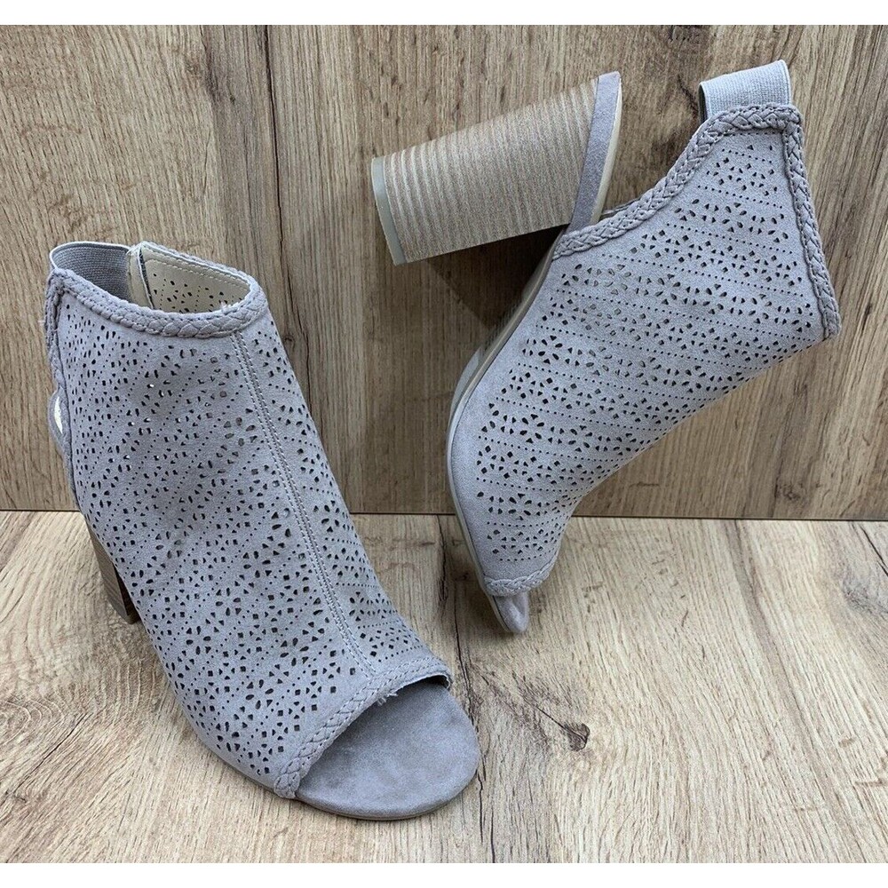LC Lauren Conrad Hazelnut Heel Out Peep Toe Shoes Women's Size 7.5 Taupe 116367
